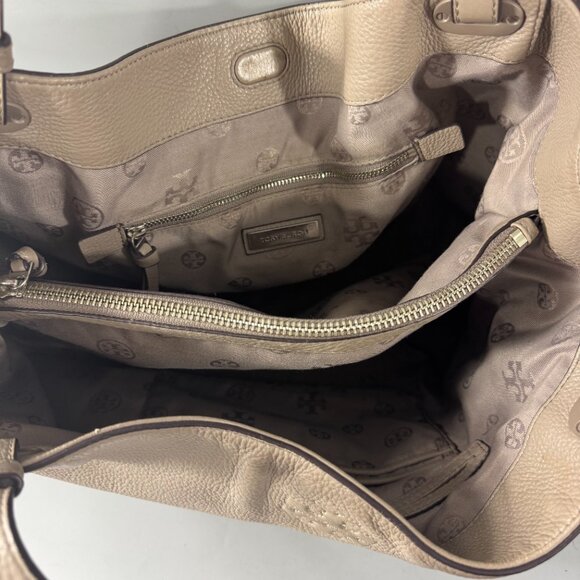 Tory Burch Taylor Triple-Compartment Tote in Chalk Gray - Picture 9 of 14